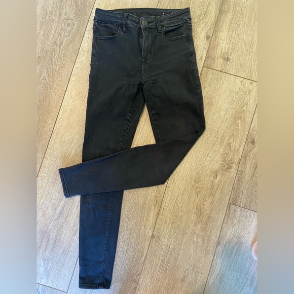 American Eagle - Picture 1 of 1